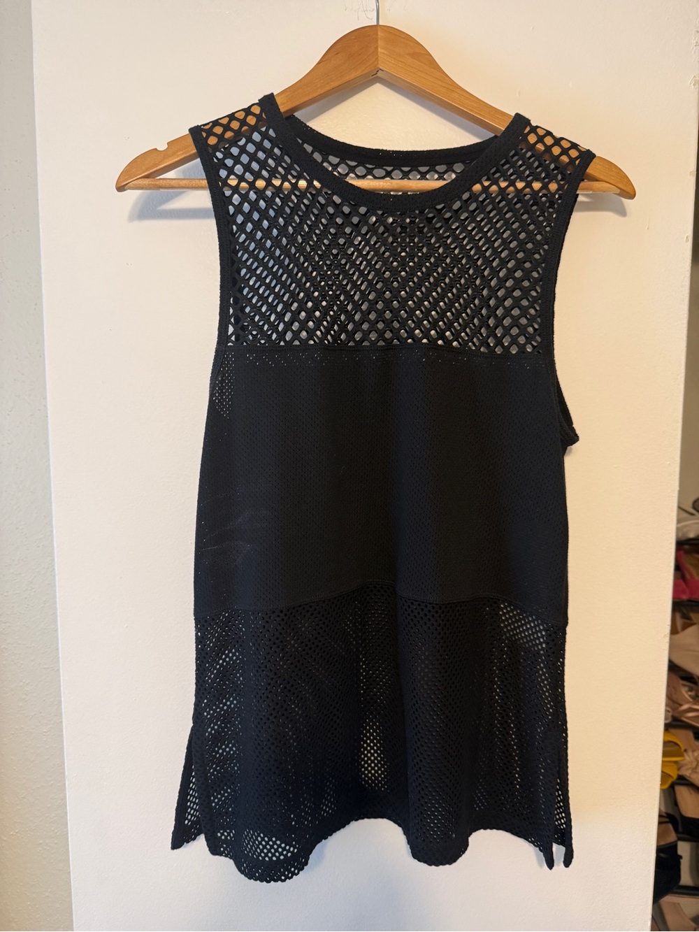 Lorna Jane Black Mesh Panel Athletic Tank